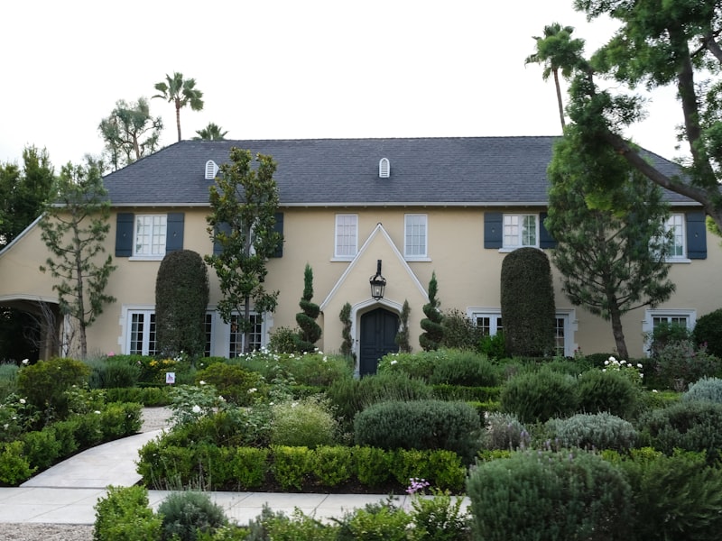 Paisajismo Residencial y Comercial